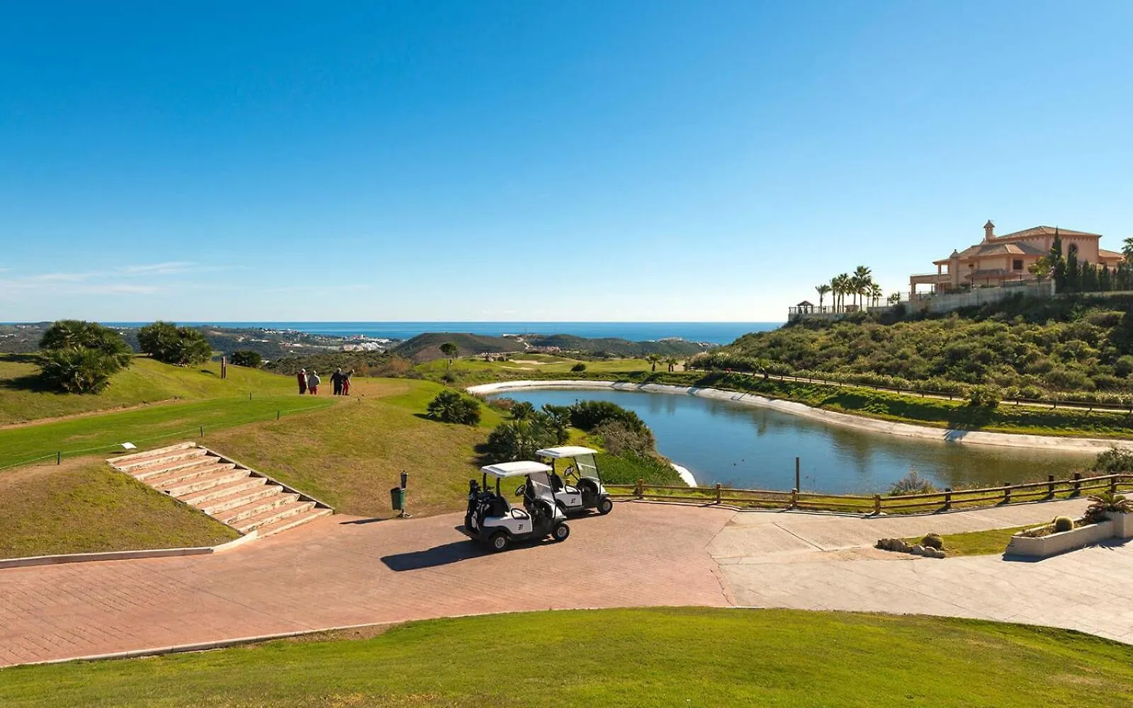 Tranquil Hideaway With Sun-Drenched Ample Terrace Apartment Malaga
