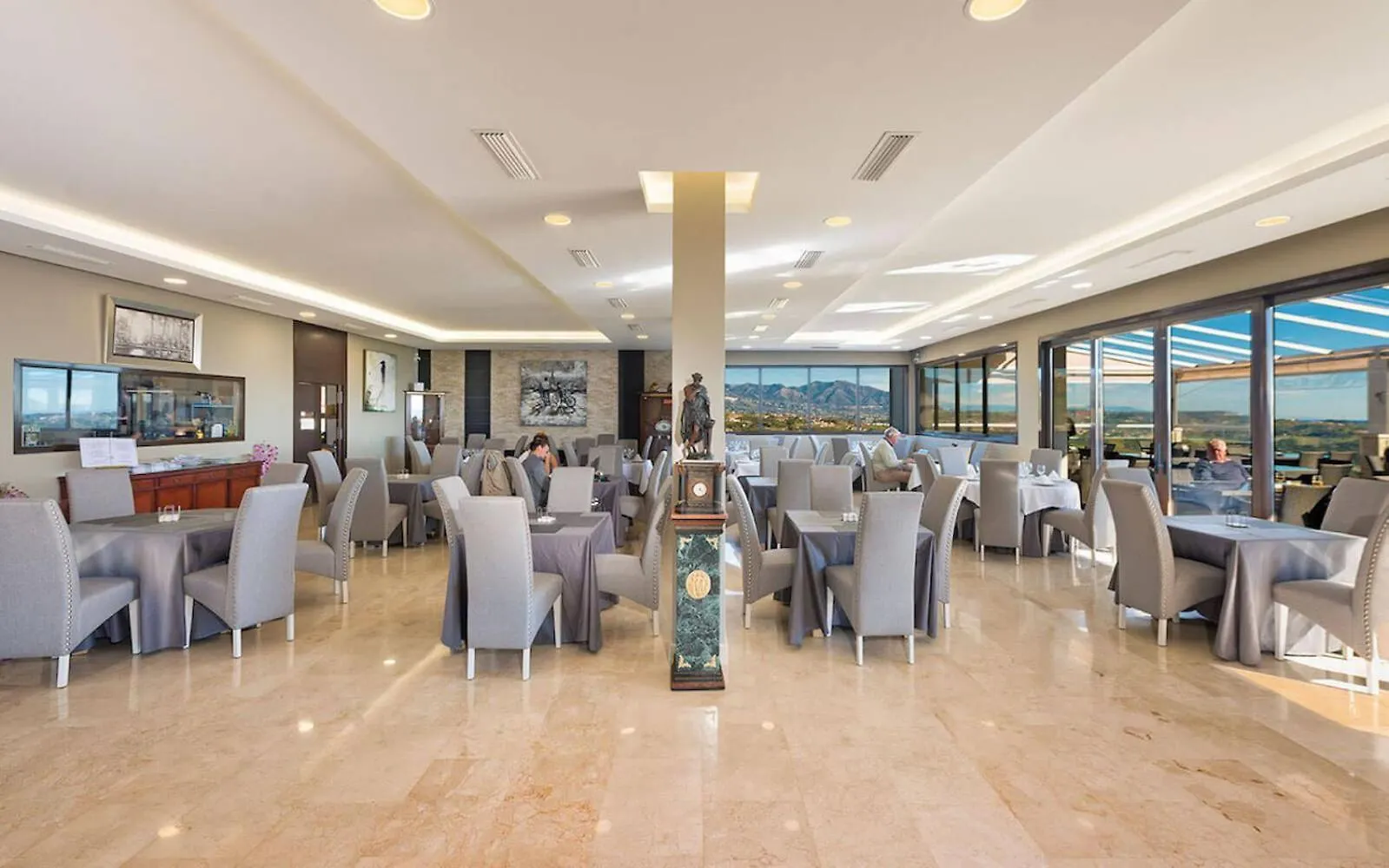 Tranquil Hideaway With Sun-Drenched Ample Terrace Apartment Malaga